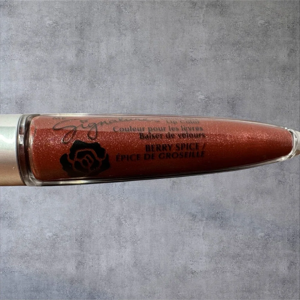 Mary Kay MK Signature Velvet Kiss Lip Color Berry Spice 0.24oz New Shimmer‎